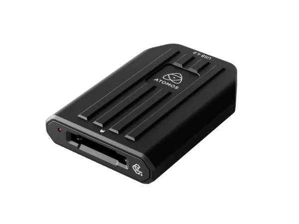 CFexpress Card Reader