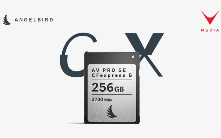 Scheda CFexpress B v4 256GB Angelbird inserita in una fotocamera professionale