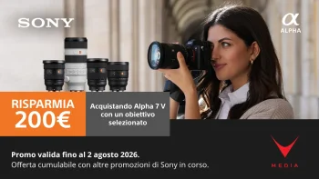 Fotocamera Sony Alpha 7 V con obiettivo G Master in promozione